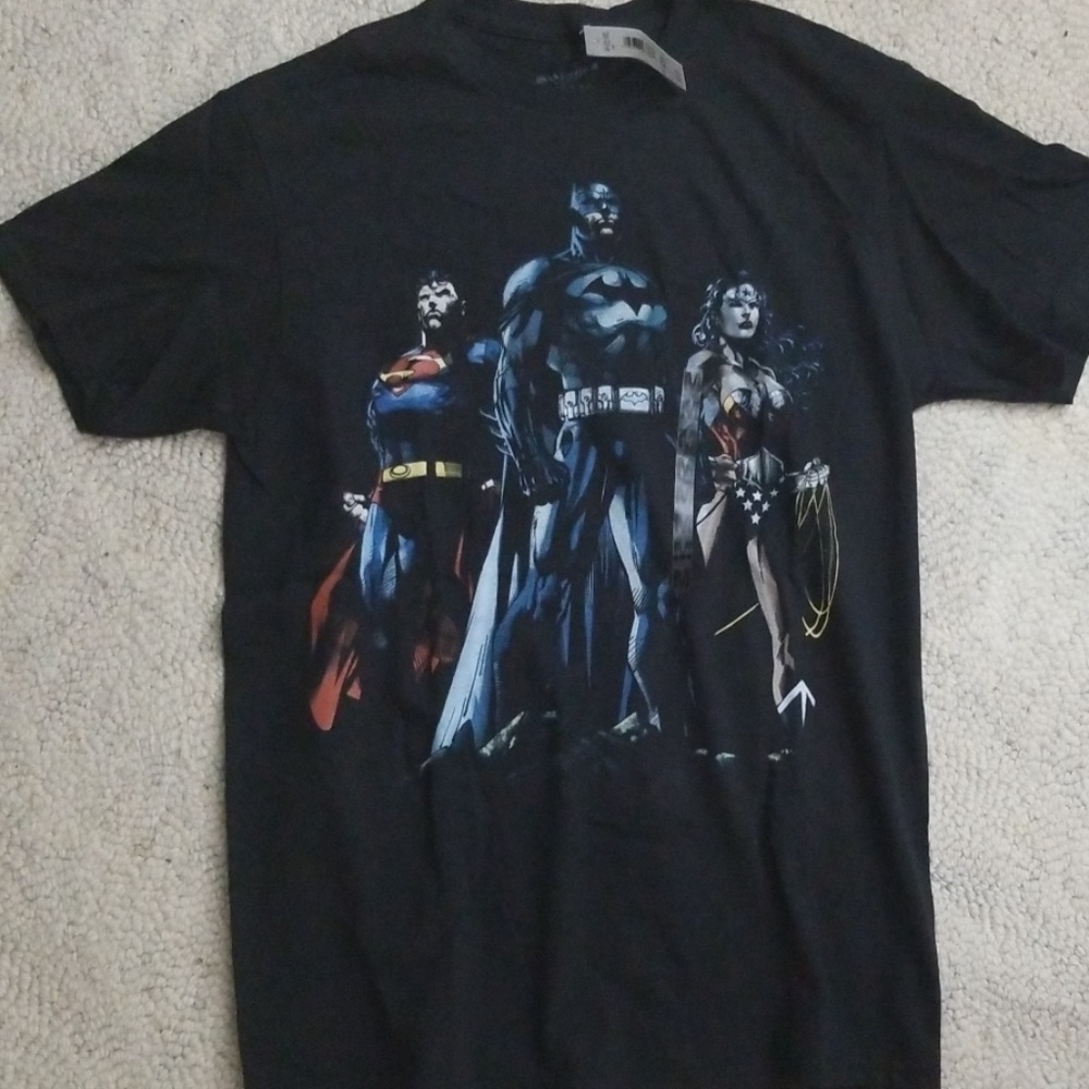 M Justice league shirt